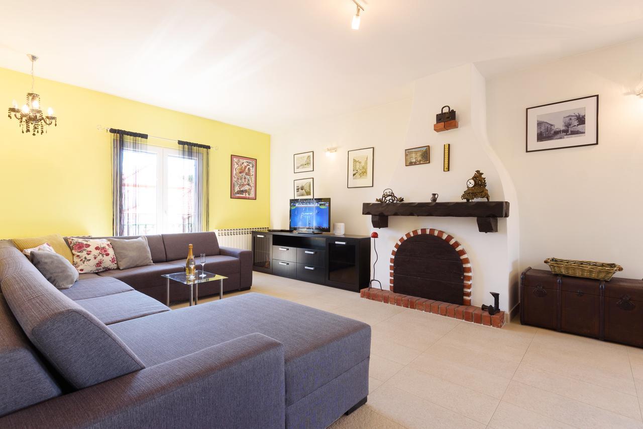 Piero Apartment